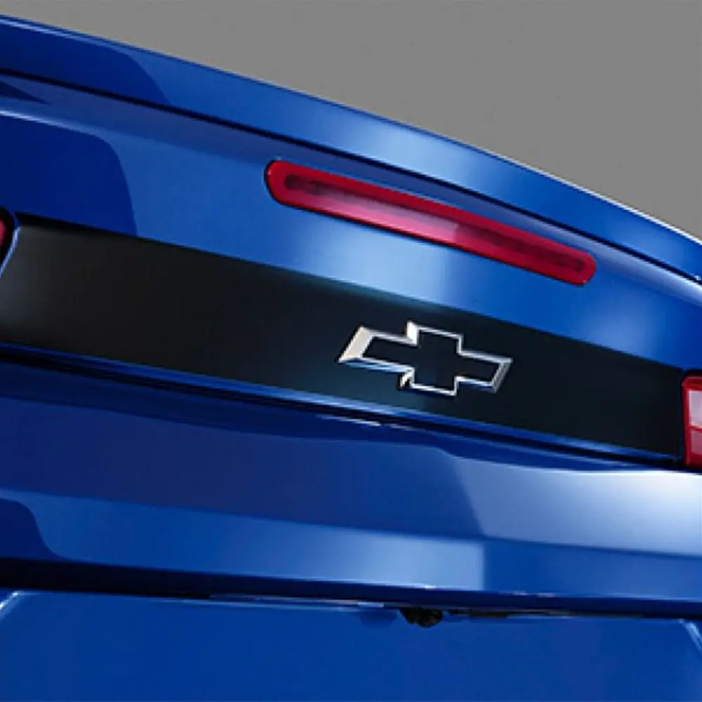 6Th Gen Camaro Trunk Black-Out Decklid Decal - Black 1