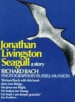 Jonathan Livingston Seagull: A Story By Bach, Richard (2003) Paperback [Paperback] Jonathan Livingston 1