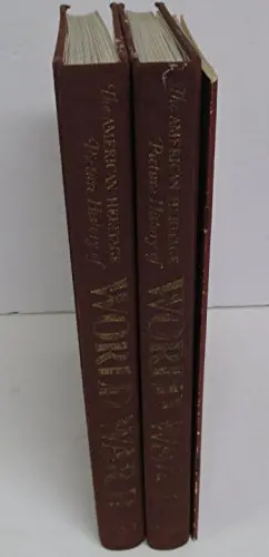 The American Heritage Picture History Of World War Ii - Volumes 1 And 2 (A Two-Volume Set) [Hardcover] Sulzberger And Photographs 1