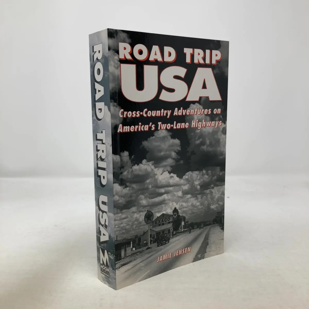 Road Trip Usa: Cross-Country Adventures On America's Two-Lane Highways (1St Ed) [Paperback] Jamie Jensen 1