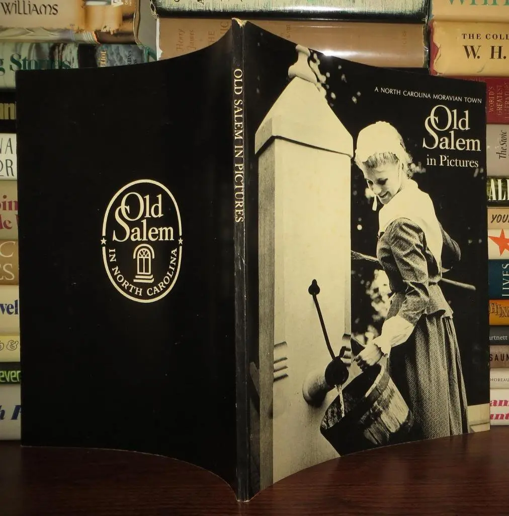Old Salem In Pictures [Paperback] Griffen, Frances And Roberts, Bruce 1