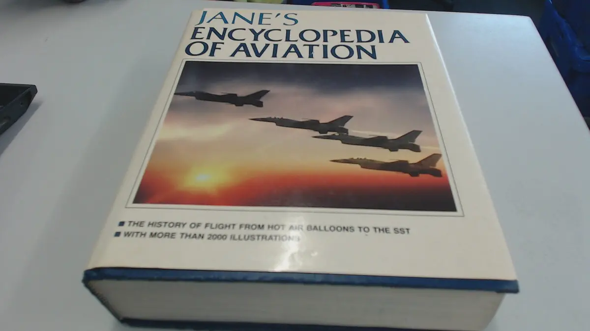 Jane's Encyclopaedia Of Aviation [Hardcover] Taylor, Michael J. H. (Edit). 1
