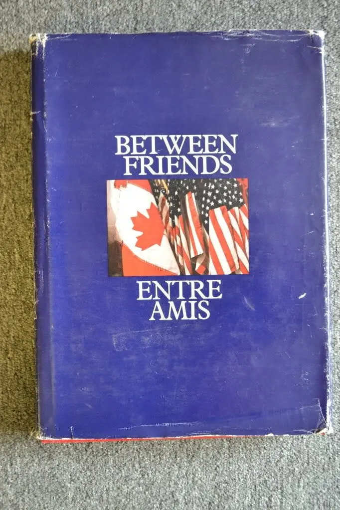 Between Friends / Entre Amis [Hardcover] Monk, Lorraine 1