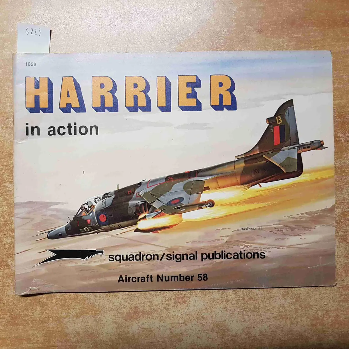Harrier In Action - Aircraft No. 58 [Paperback] Don Linn 1