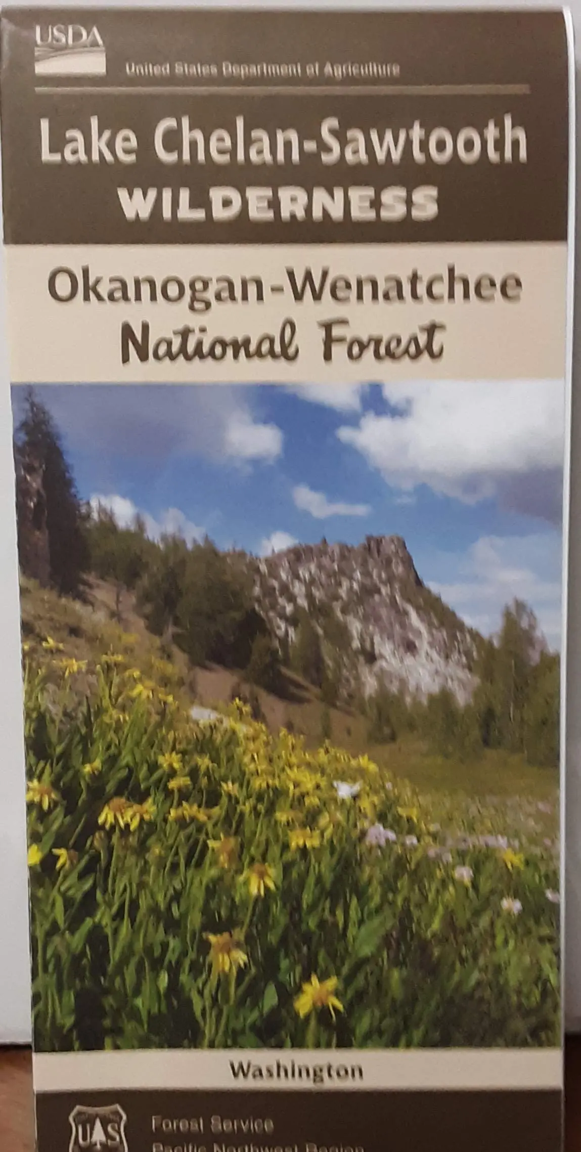 Lake Chelan-Sawtooth Wilderness : Okanogan/Wenatchee National Forest (Sudoc A 13.28:L 14 Chel) [Unknown Binding] U.S. Dept Of Agriculture 1