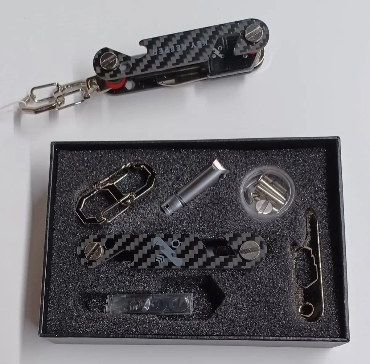 Gift Boxed Key Clip Caribiner - Black 1