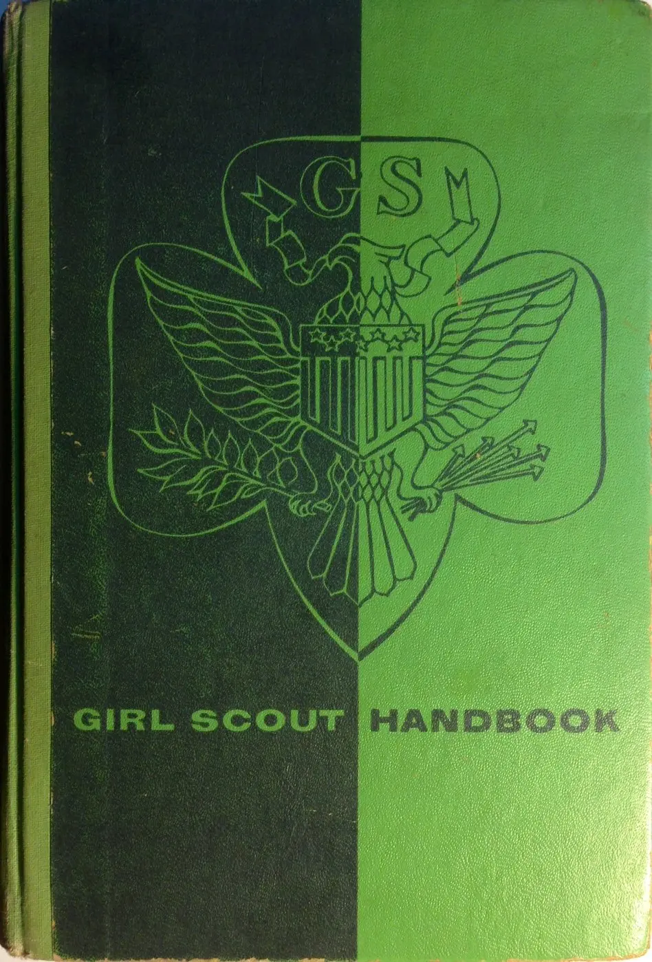 Girl Scout Handbook [Hardcover] Girl Scout Of The Usa 1