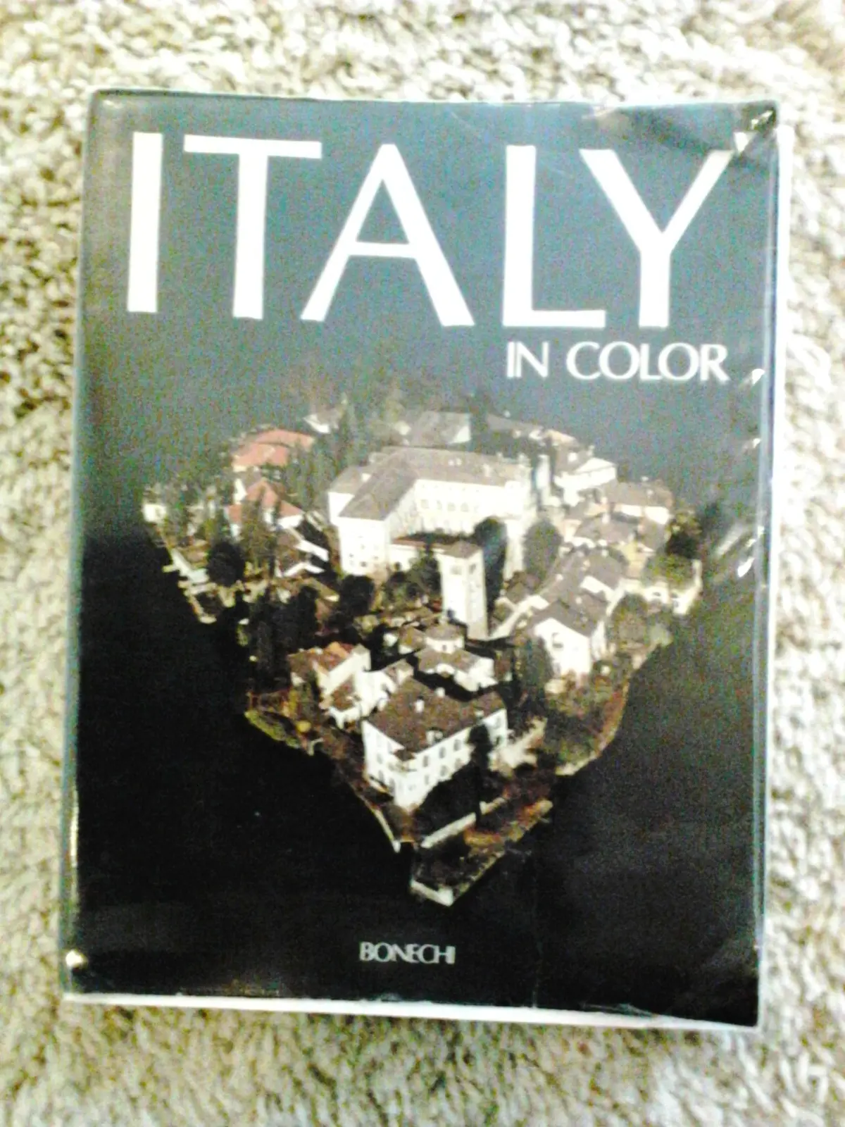 Italy In Color (Bonechi Edizioni) [Paperback] Illustrated Throughout 1