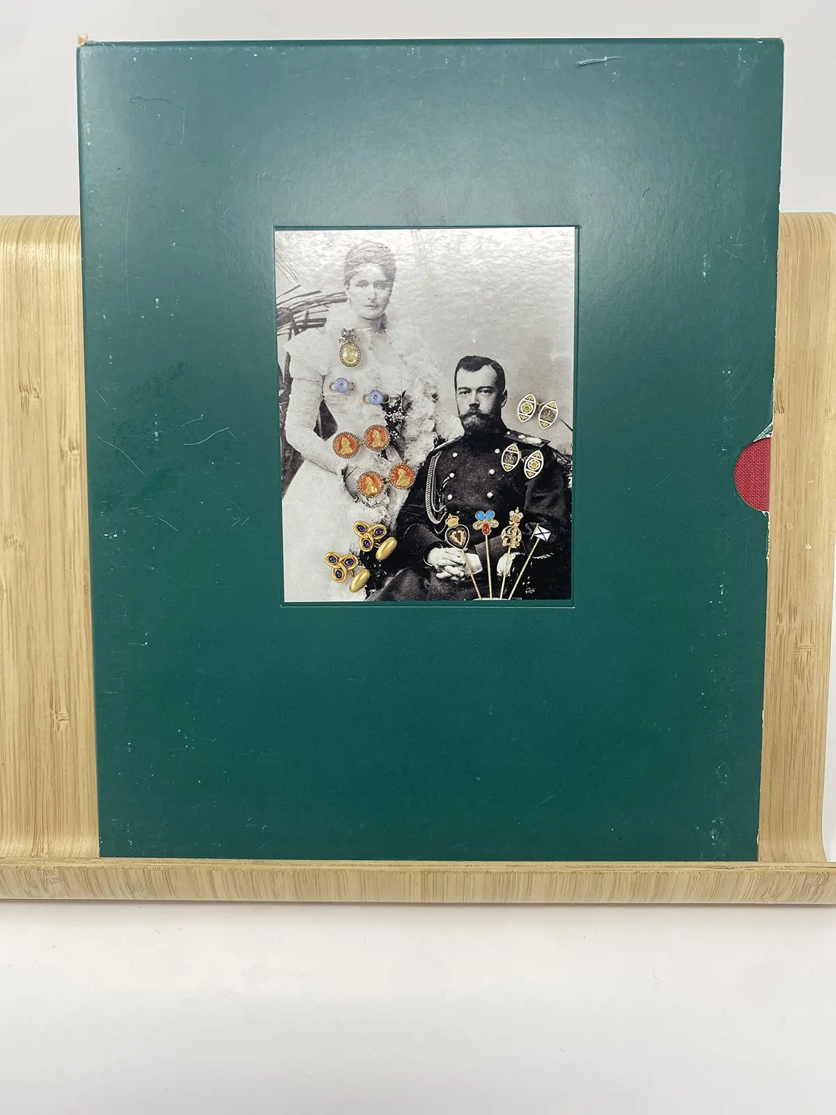 The Jewel Album Of Tsar Nicholas Ii And A Collection Of Private Photographs Of The Russian Imperial Family Von Solodkoff, Alexander And Bogatskaya, Irina A. 1
