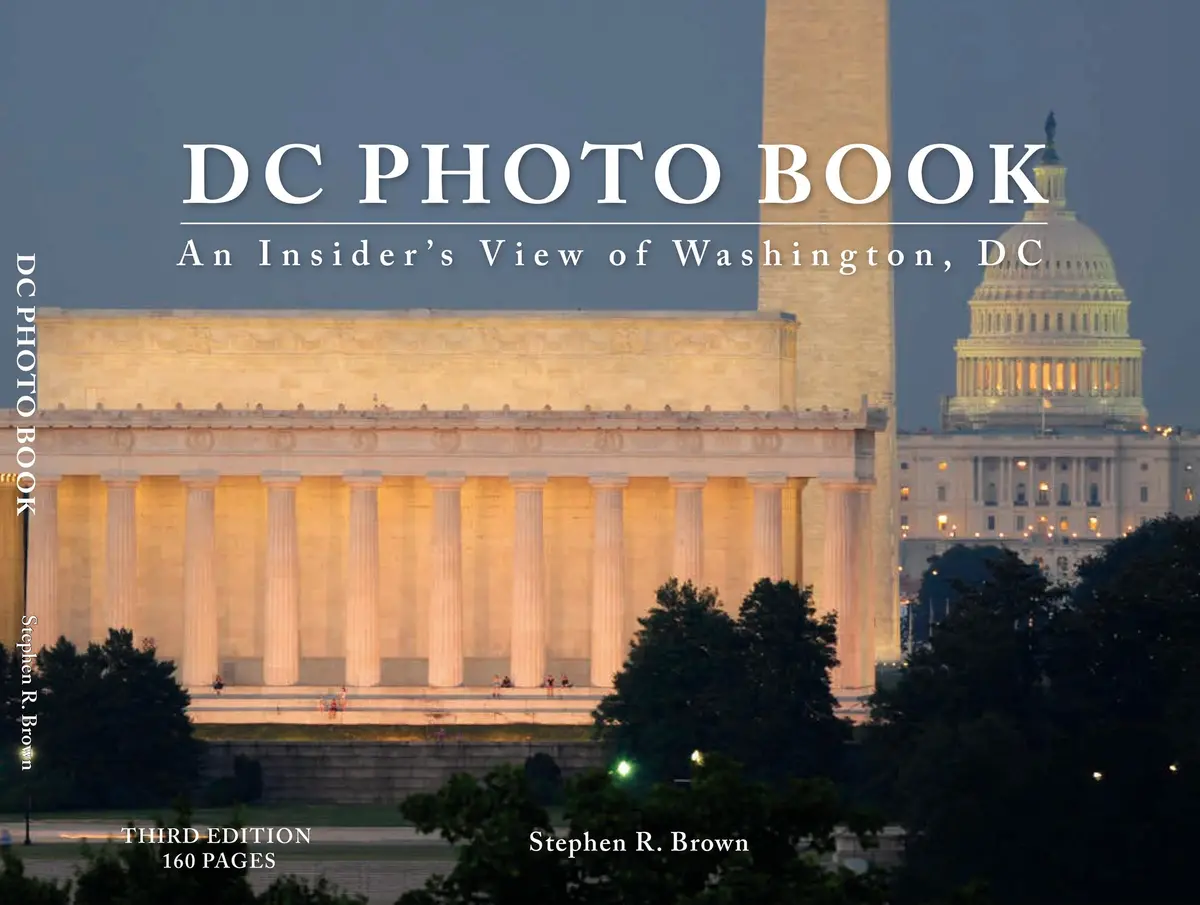 Dc Photo Book: An Insiders View Of Washington, Dc (Third Edition) [Perfect Paperback] Stephen R. Brown 1