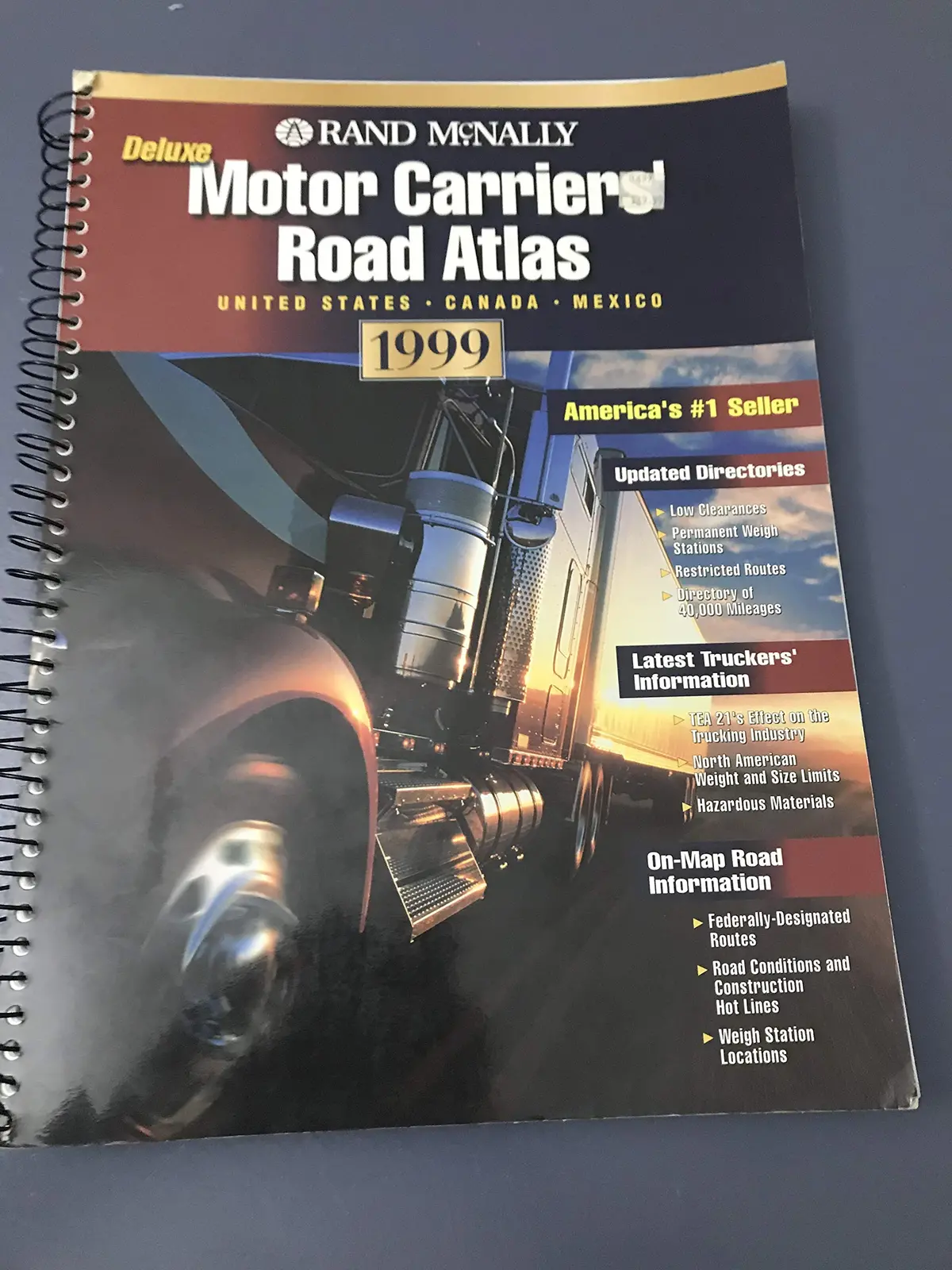 Rand Mcnally Deluxe Motor Carriers' Road Atlas 1999: United States, Canada, Mexico (Rand Mcnally Motor Carriers' Road Atlas) Rand Mcnally 1