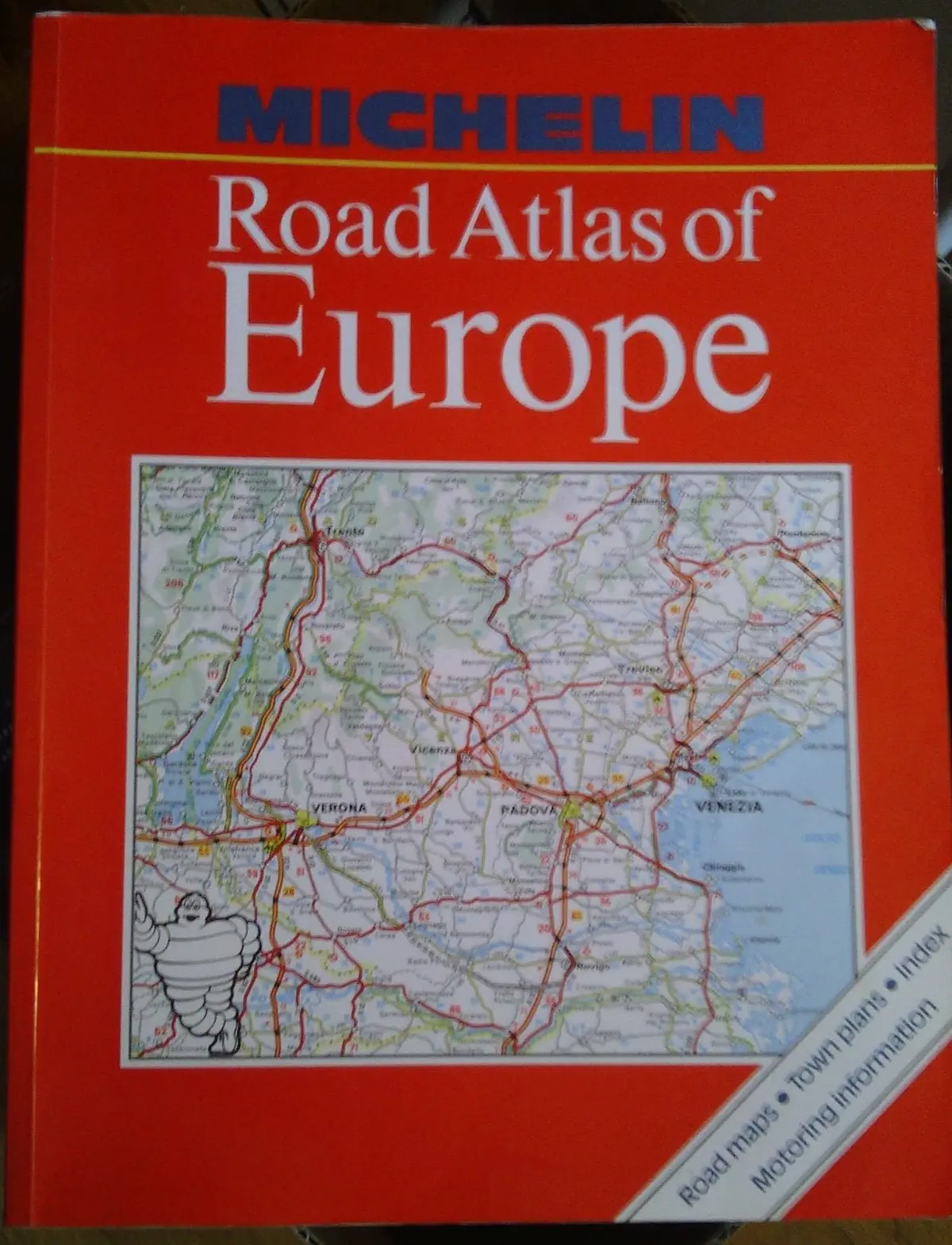 Michelin Road Atlas Europe [Hardcover] Michelin-Travel-Publications-Michelin-Staff 1