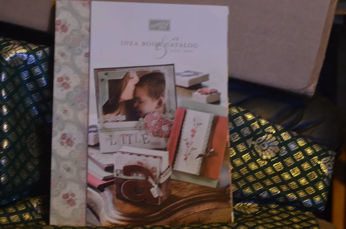 Stampin' Up Idea Book & Catalog 2006-2007 (Stampin' Up Idea Book & Catalog 2006-2007) [Paperback] The Gardner Family 1