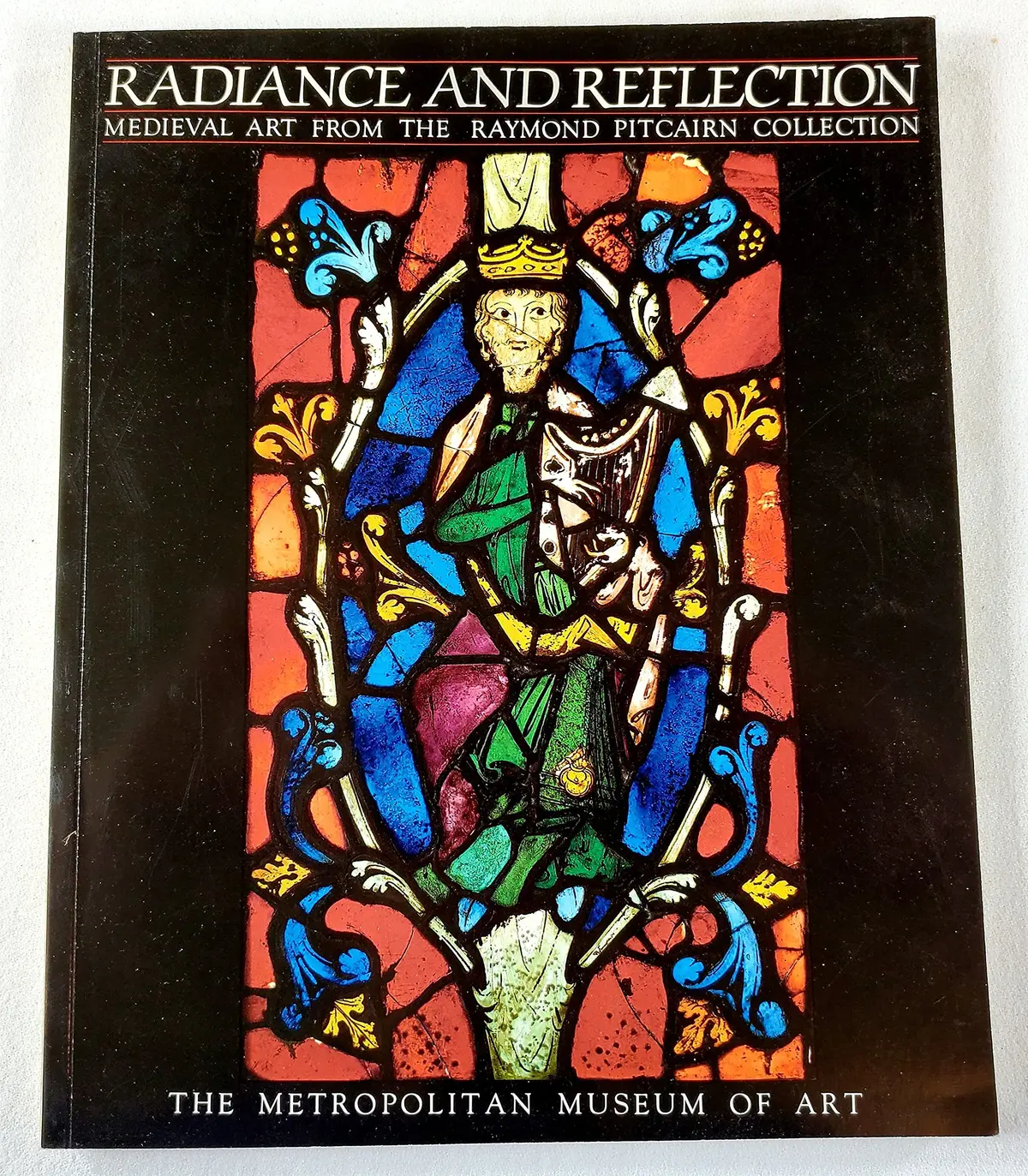 Radiance And Reflection: Medieval Art From The Raymond Pitcairn Collection [Paperback] Hayward, Jane 1