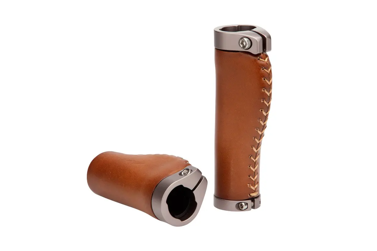 Premium Ergo Leather Grip Set 1
