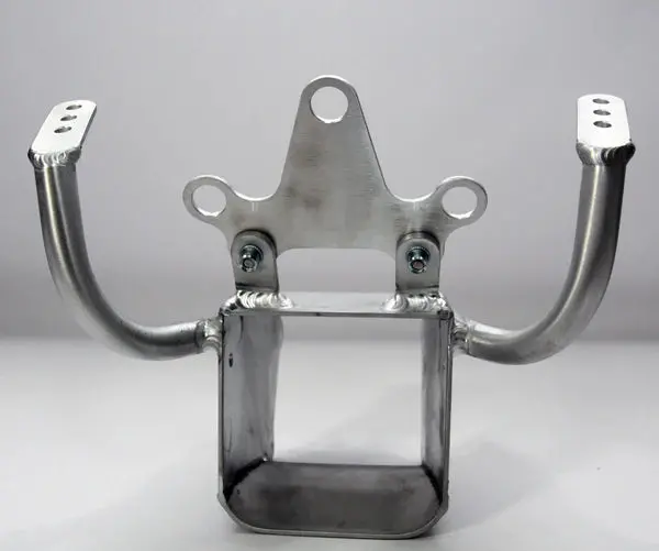 Tighttails 17+ Yamaha R6 Upper Fairing Stay 1